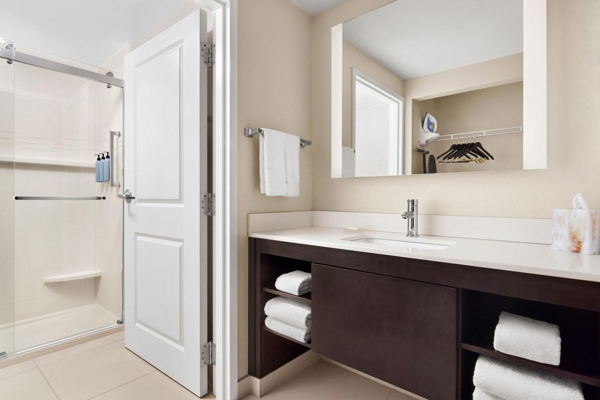 Residence Inn By Marriott Philadelphia Langhorne Bagian luar foto