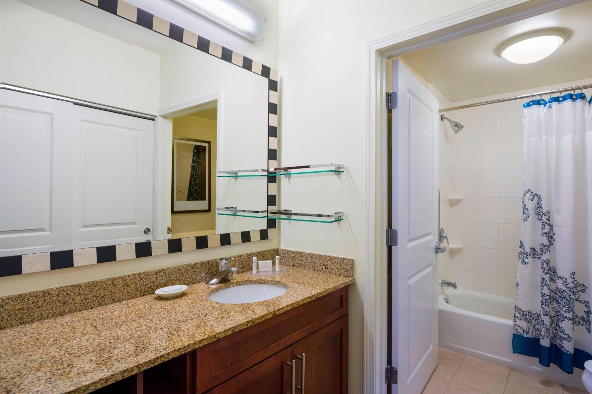 Residence Inn By Marriott Philadelphia Langhorne Bagian luar foto