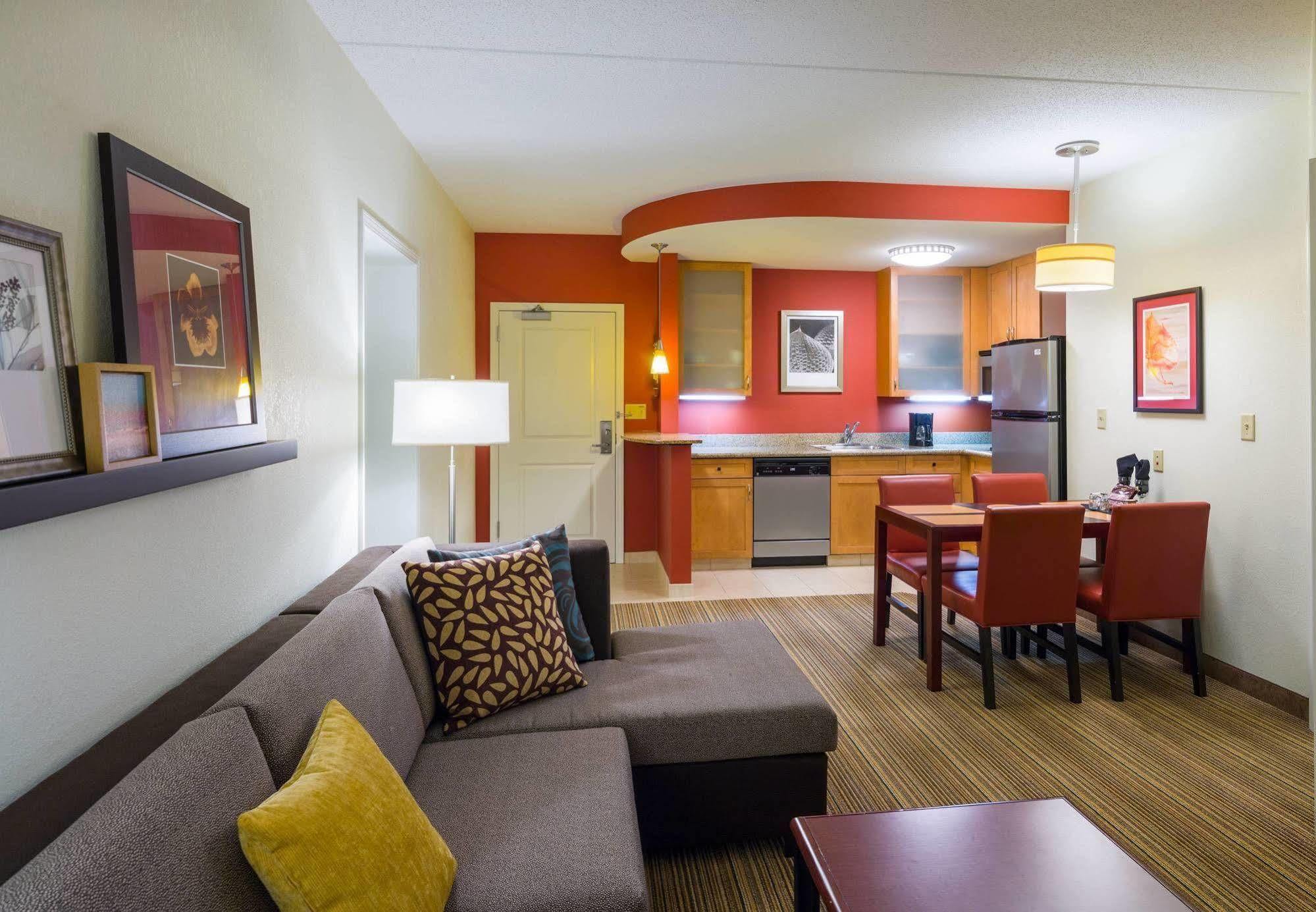 Residence Inn By Marriott Philadelphia Langhorne Bagian luar foto